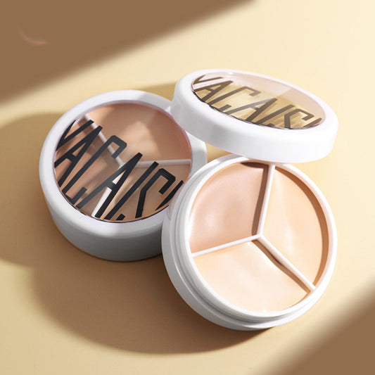 Waterproof Three-Color Concealer